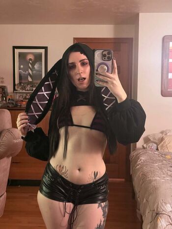 Leaked Darkscaryswamp private photo viral onlyfans