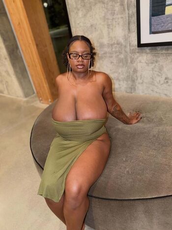 Leaked Darkskinchk private photo viral onlyfans