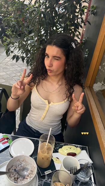 Leaked Darynebr private photo viral onlyfans