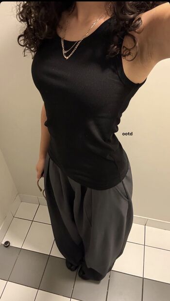 Leaked Darynebr private photo viral onlyfans