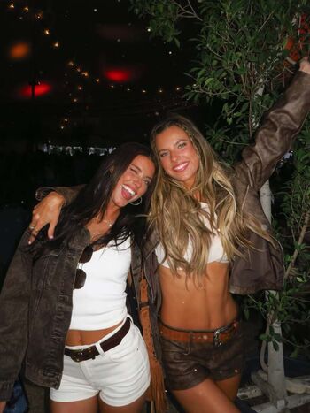 Leaked Davis sisters private photo viral onlyfans