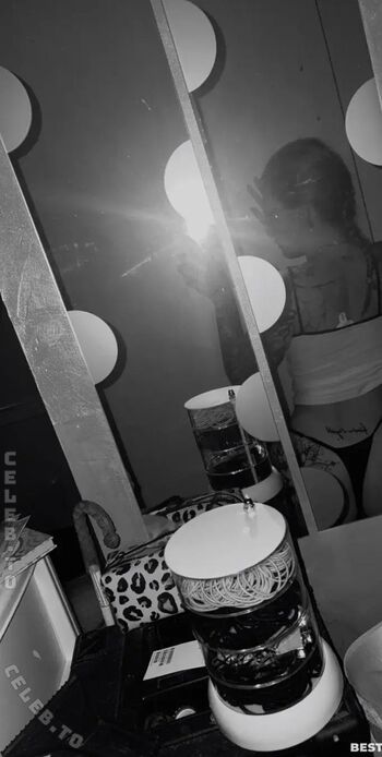 Leaked De ennex private photo viral onlyfans