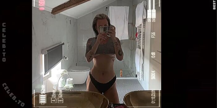 Leaked De ennex private photo viral onlyfans