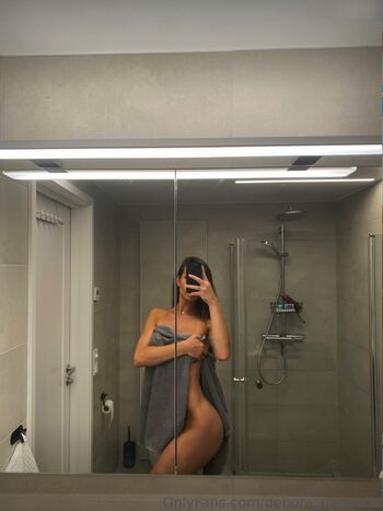 Leaked Debora gabriella private photo viral onlyfans