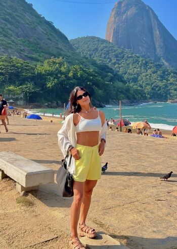 Debora Varella
