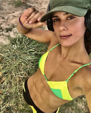 Debora Varella