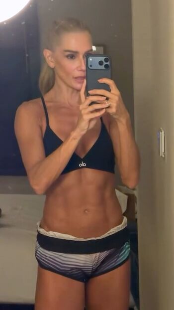 Leaked Deborah secco  page private photo viral onlyfans