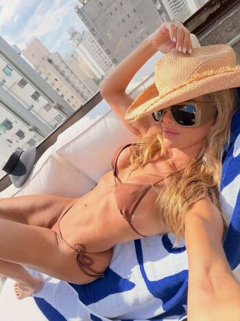 Leaked Deborah secco  page private photo viral onlyfans