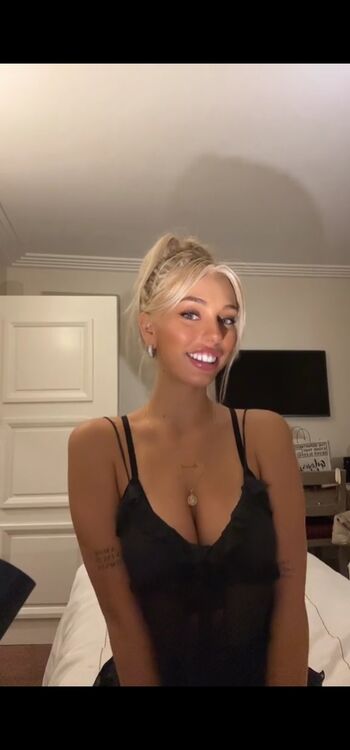 Leaked Deborh fugere private photo viral onlyfans