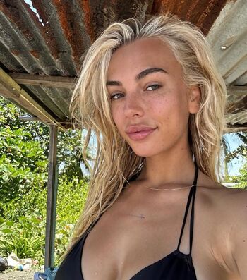Leaked Deborh fugere private photo viral onlyfans