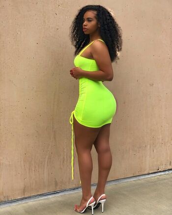 Leaked Dee lanee private photo viral onlyfans