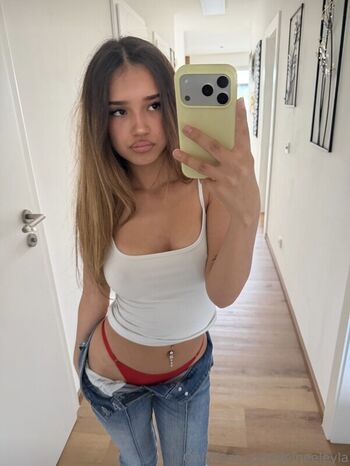 Leaked Deineeleyla private photo viral onlyfans