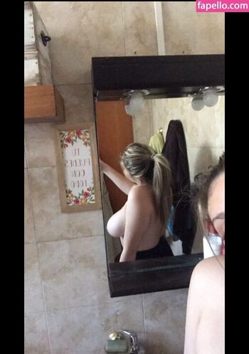 Leaked Delfysele private photo viral onlyfans