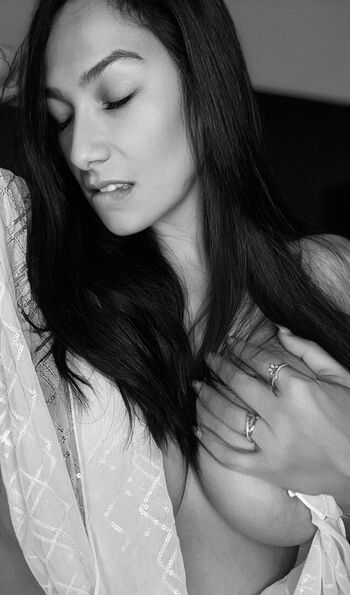 Leaked Delila dez claw private photo viral onlyfans