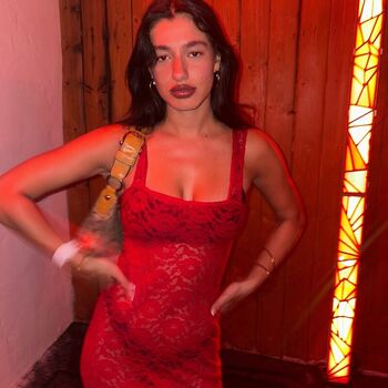 Leaked Delilah saxena private photo viral onlyfans