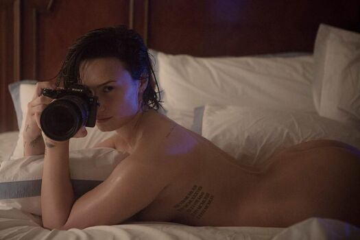 Leaked Demi lovato page private photo viral onlyfans