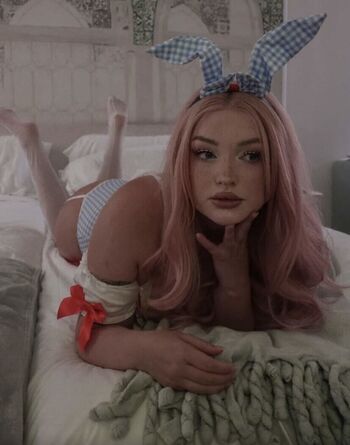 Leaked Denise langemak private photo viral onlyfans