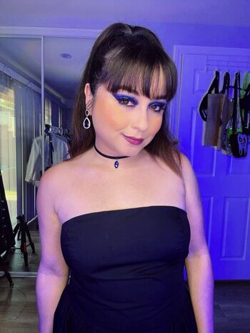Leaked Denise salcedo private photo viral onlyfans