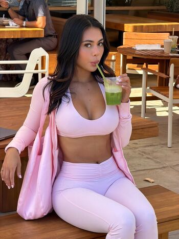 Desiree Schlotz