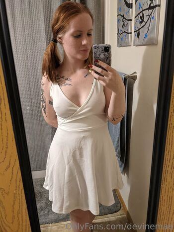 Leaked Devinemae private photo viral onlyfans
