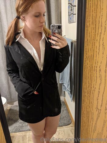 Leaked Devinemae private photo viral onlyfans