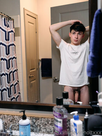 devinholtxxx