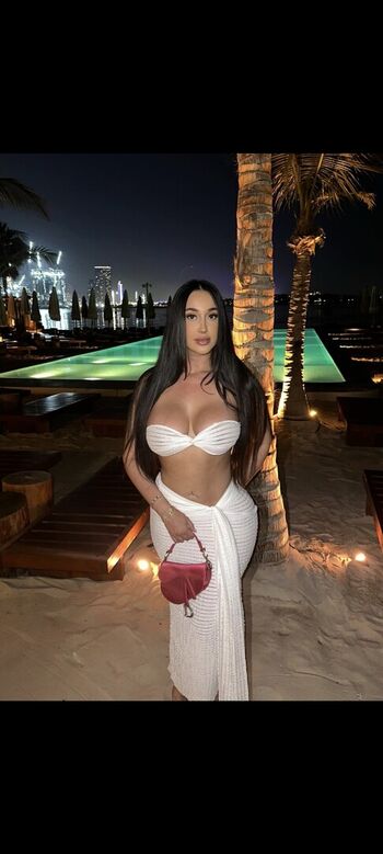 Leaked Deyaraaaxo page private photo viral onlyfans