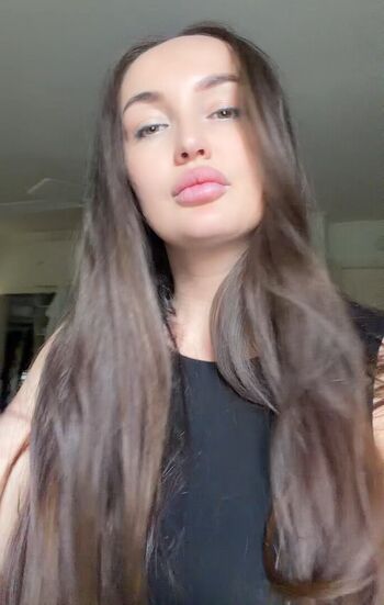 Leaked Diana avsaragova page private photo viral onlyfans