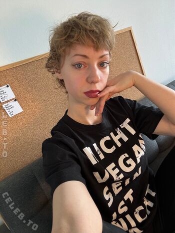 Leaked Die wilde veganerin  page private photo viral onlyfans
