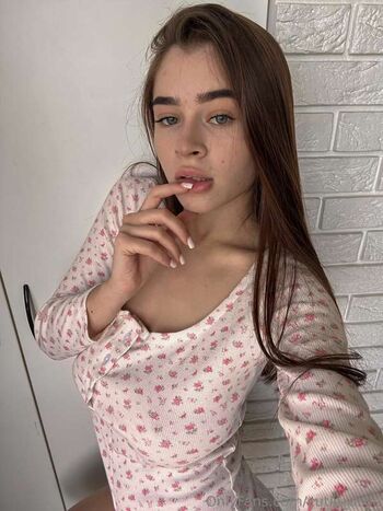 Leaked Dixie cute private photo viral onlyfans