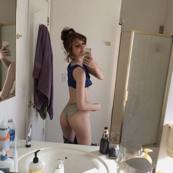 Leaked Docilemoth private photo viral onlyfans