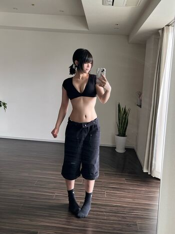 Leaked Willow trie/ private photo viral onlyfans