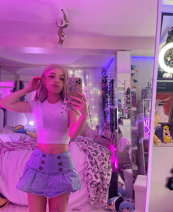 Leaked Dollblush private photo viral onlyfans