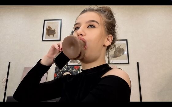 Leaked Dolly jenie private photo viral onlyfans