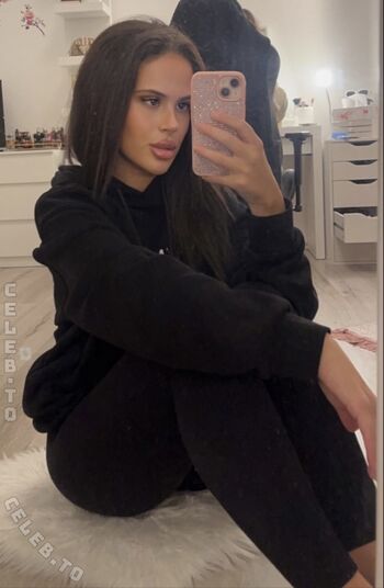 Leaked Doloryva private photo viral onlyfans