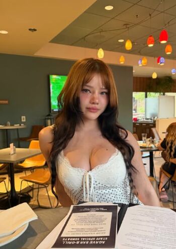 DommyMommyTiff