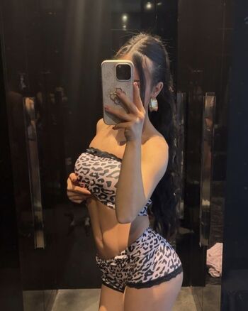 Leaked Doreen gnadi private photo viral onlyfans