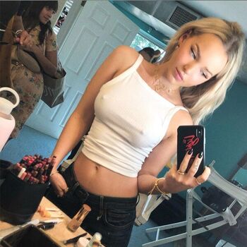 Leaked Dove cam private photo viral onlyfans