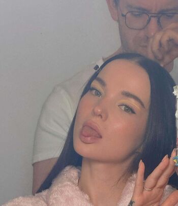 Leaked Dove cameron private photo viral onlyfans
