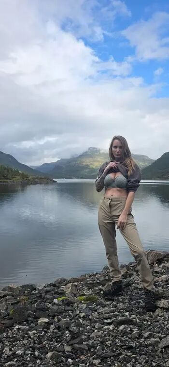Leaked Doyoumissmaya private photo viral onlyfans