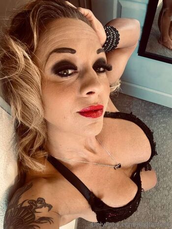 Leaked Dr layla mikayla private photo viral onlyfans