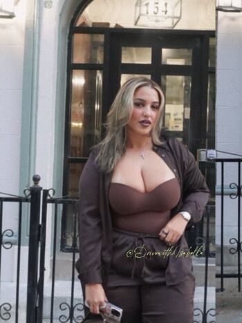 Leaked Drivewithisabella private photo viral onlyfans