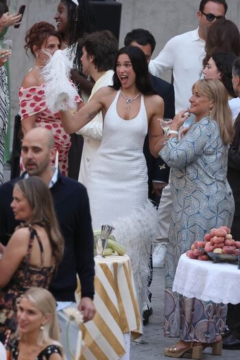 Leaked Dua lipa private photo viral onlyfans