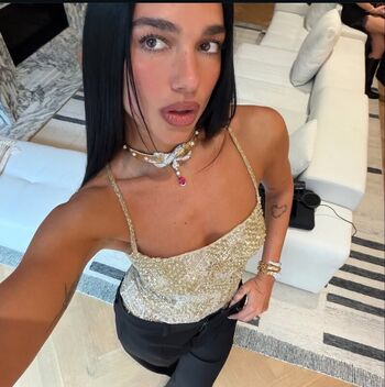 Leaked Dua lipa private photo viral onlyfans
