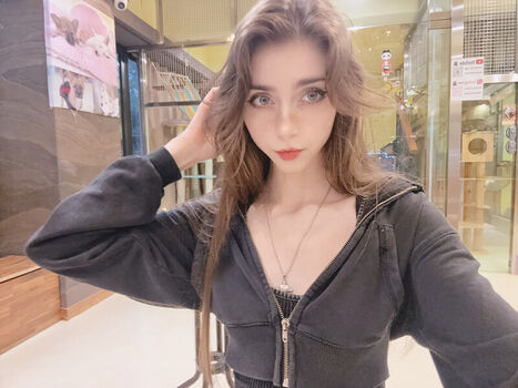 Leaked Duckie cos  page private photo viral onlyfans