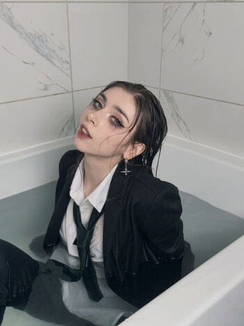 Leaked Duckie cos page private photo viral onlyfans