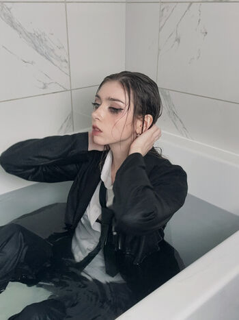 Leaked Duckie cos page private photo viral onlyfans