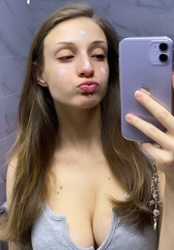 Leaked Duckiedoll private photo viral onlyfans
