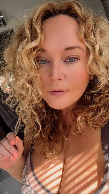 Leaked Dutchycurves private photo viral onlyfans