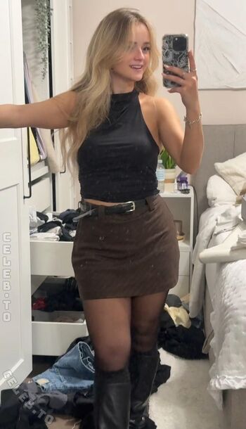 Leaked Easyemi private photo viral onlyfans